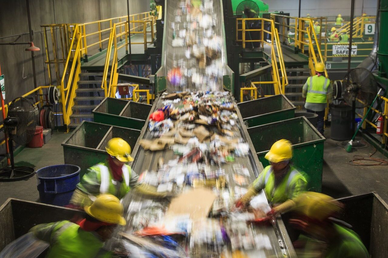 Parceria entre Dow, Ambipar e Gaia Social para impulsionar a Economia Circular Humanizada no Brasil